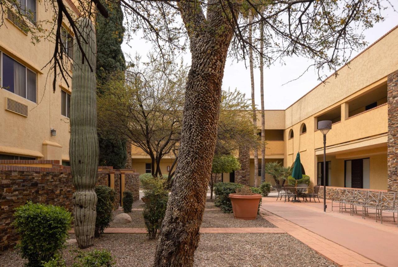La Quinta By Wyndham Tucson - Reid Park Hotel Buitenkant foto
